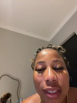 CurvyDesire1 Live XXX-Chat
