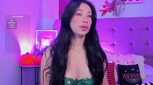 دردشة lilyy_evanss الجنسية المباشرة