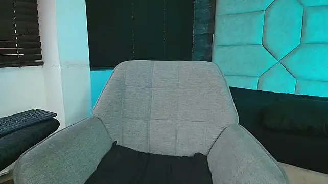 Tyler_Mcrey 现场XXX聊天