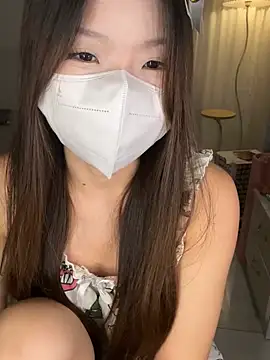 _xiaoxinxin_ 现场XXX聊天