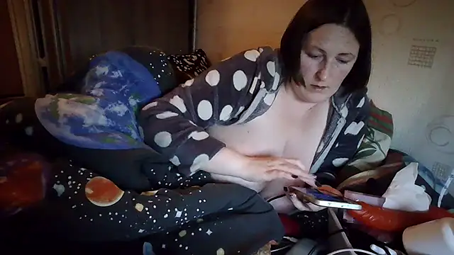 AllaSowinskaya Chat XXX in diretta