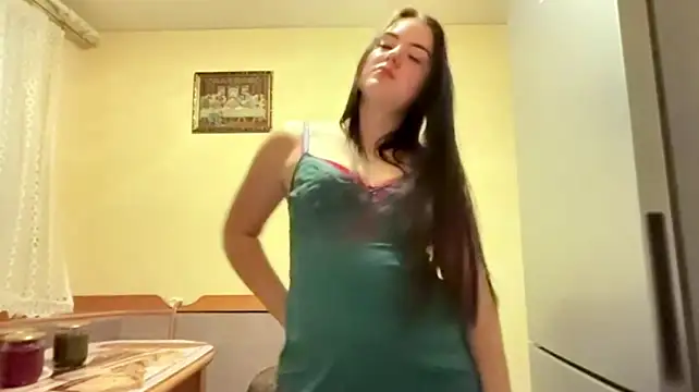 Hillary – Naživo XXX chat