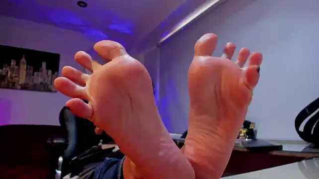 Meghan320 – Naživo XXX chat