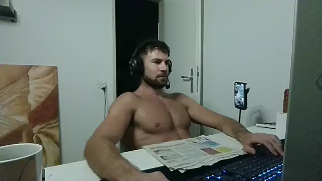 XXX chat uživo modela alpha-hunk