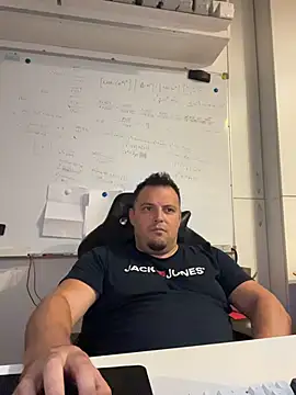 Онлайн чат XXX snayperm123