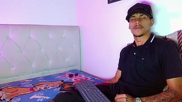 Angel_foxc13 Chat XXX live
