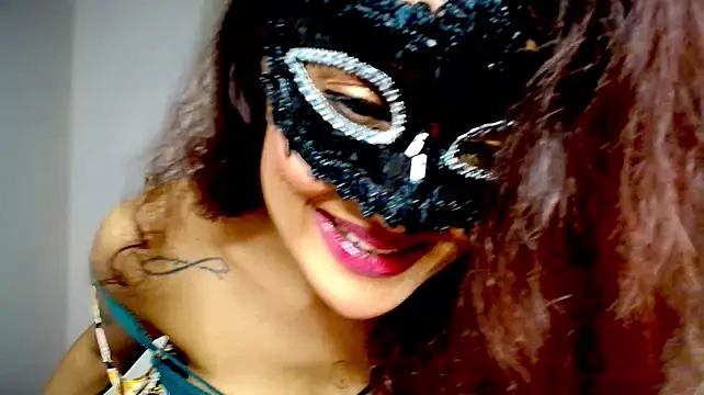 ScarletSeductive live XXX chat
