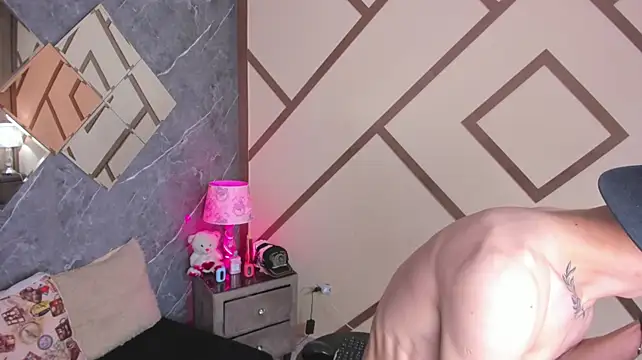 Czat XXX na żywo – ValentinoCortez