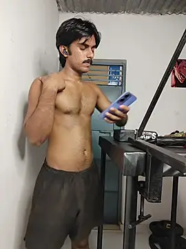 Master_069 লাইভ XXX চ্যাট