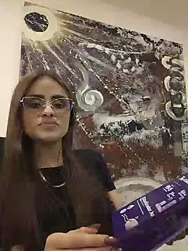 Chatroom XXX en direct de Ariaa_Collins