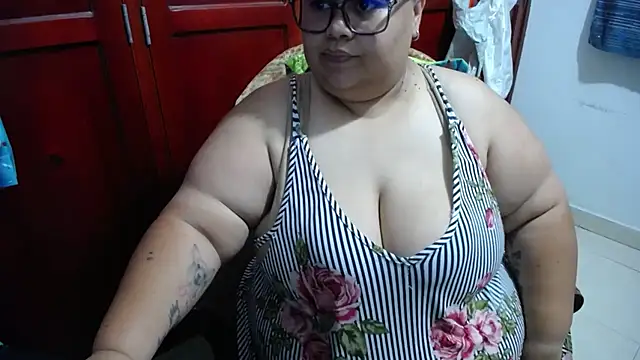 Živý XXX chat hotlesby4uxxx