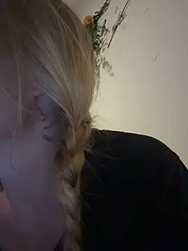 MoniqueLaFee Live XXX-Chat
