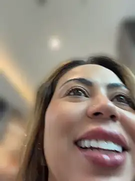 Živý XXX chat LariiHotWife