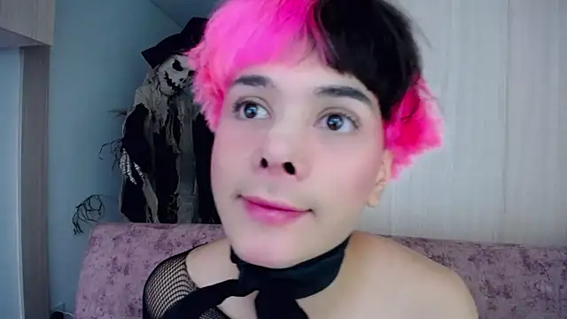 Darksweet_jack live XXX chat
