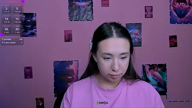 Chat +18 de dominika_glow ao vivo