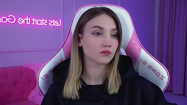 StacyEvances' Live XXX Chat