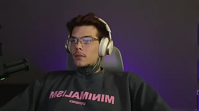 Živý XXX chat DENIS_HERE