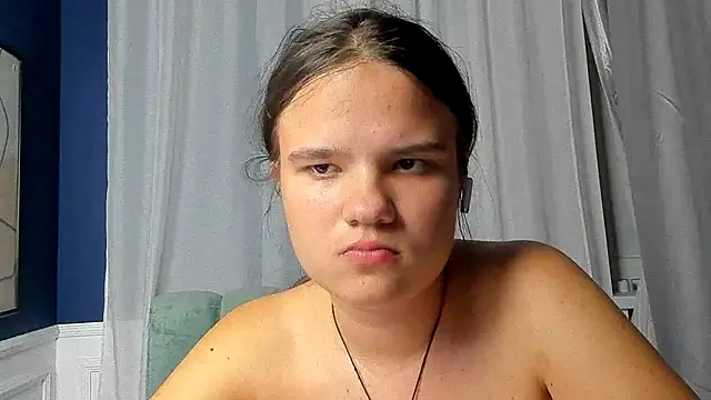 XXX chat uživo modela AdeleCruz
