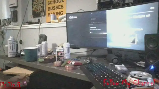 Nb1979's Live XXX Chat