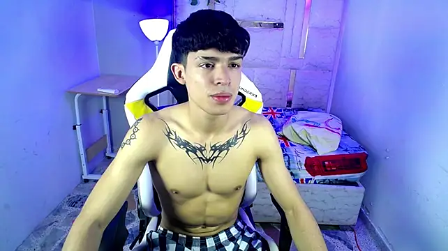 Liom_Gym's Live XXX Chat