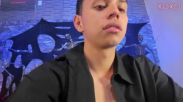 ryanmilk_ Live XXX Chat