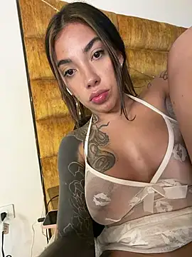 Chatroom XXX en direct de karolvegaa