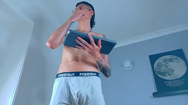 BryanGrey__ Live XXX-Chat