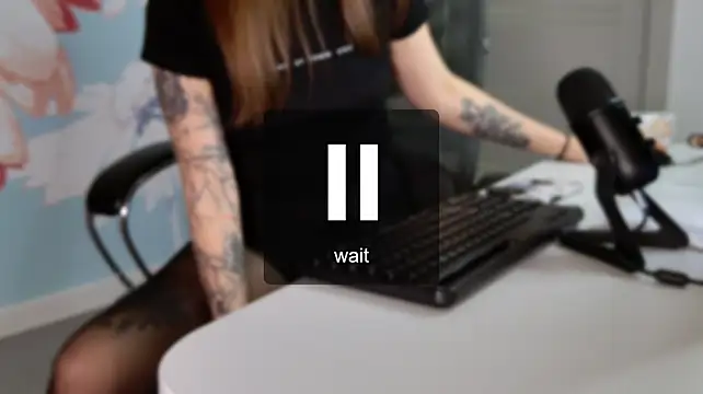 AliceLids' Live XXX Chat