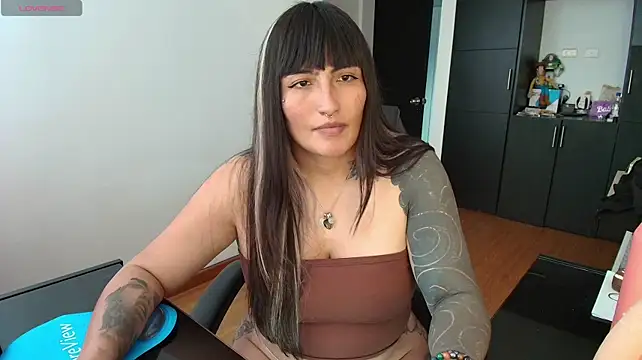 michell_fun23: απευθείας συνομιλία ΧΧΧ