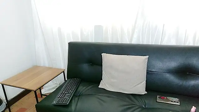 دردشة Mila_white1 الجنسية المباشرة