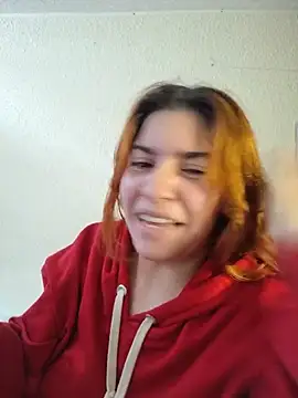 Chat +18 de Stefany_lf ao vivo