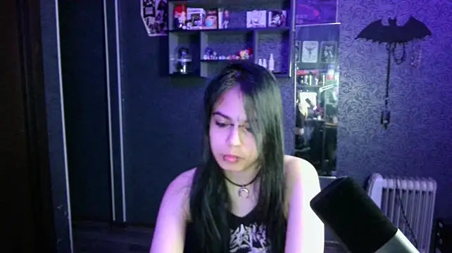 Chat +18 de Lilith__Devil ao vivo