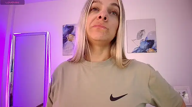 Živý XXX chat Isabella_Harley