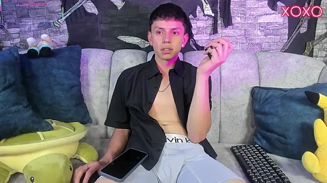ryanmilk_ Live XXX-chat