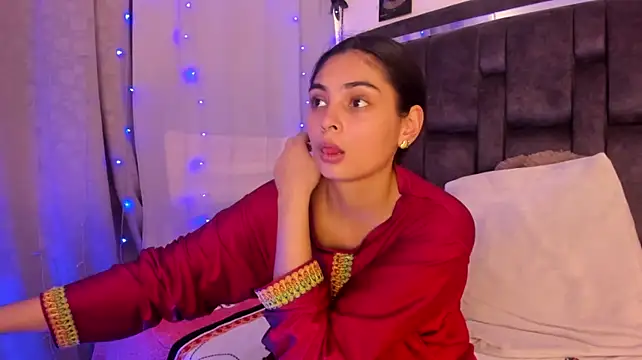 Chat +18 de Alana-Nova ao vivo