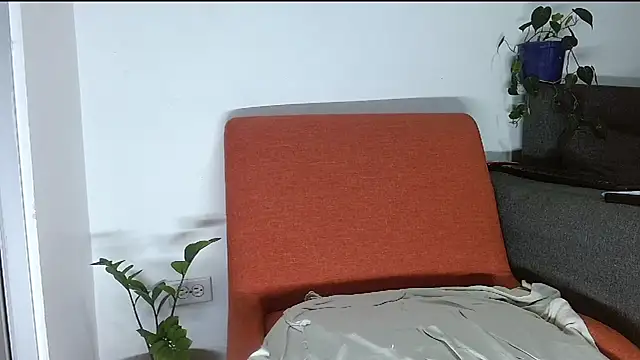 Chat XXX en directo de DominanThewolff