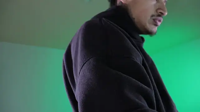 trieoneのライブXXXチャット