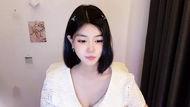 Kitteovo's Live XXX Chat