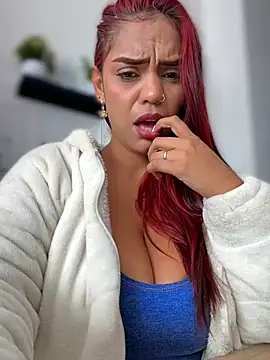 Chat XXX ao vivo de Sara-77