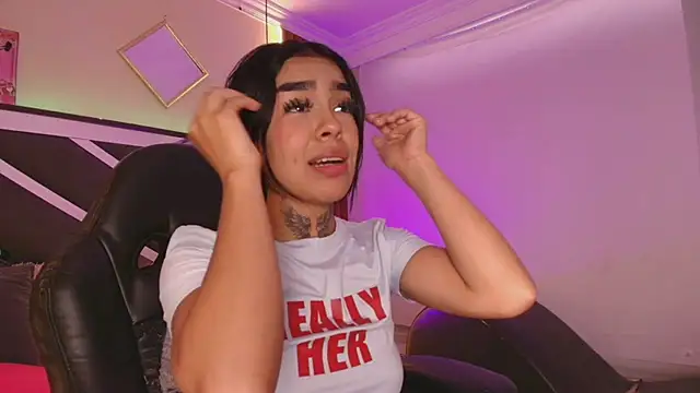 Bratz_x's Live XXX Chat