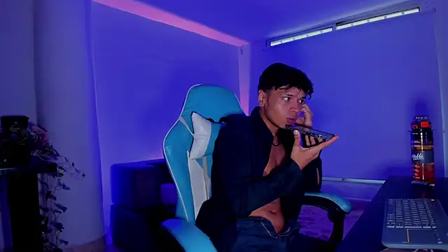 Alejo_montenegro – Live XXX-chat