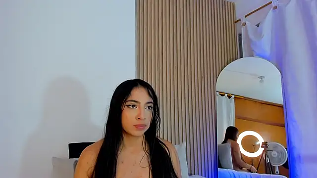 Chatroom XXX en direct de Valee_gomez1