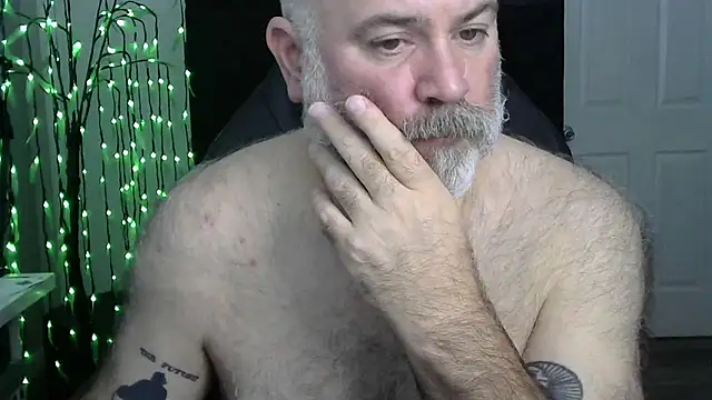 XJJ77x's Live XXX Chat