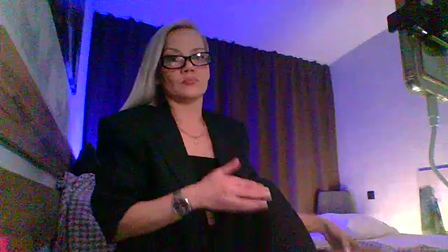 XXX chat uživo modela Arelinao