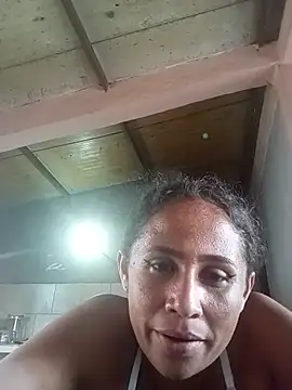 Chat XXX en directo de MoanaCaspier