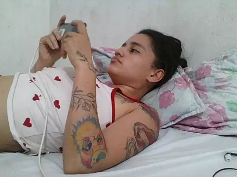 girl_tits 现场XXX聊天