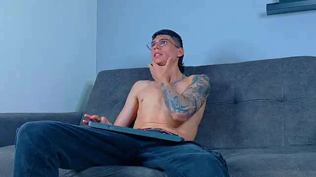 BryanGrey__ Live XXX Chat