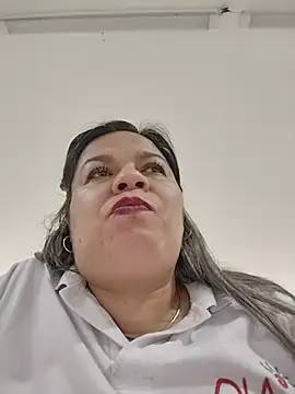 XXX chat uživo modela Charlott-1