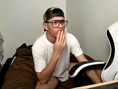 Edward_2709 Chat XXX live