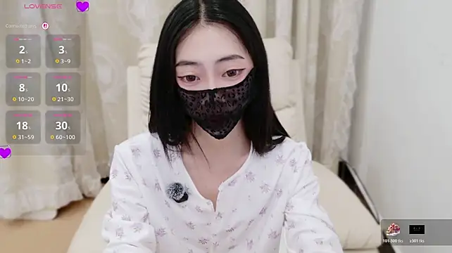 tuantuanle's Live XXX Chat
